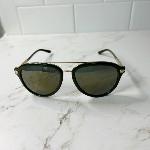 AUTHENTIC Versace Men's Sunglasses 4341 5262/4T - Green Aviator w/ Gold Accents - Picture 2 of 11